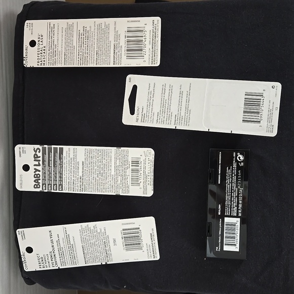 Make-up Kit Covergirl, Revlon,Maybelline - Picture 2 of 7